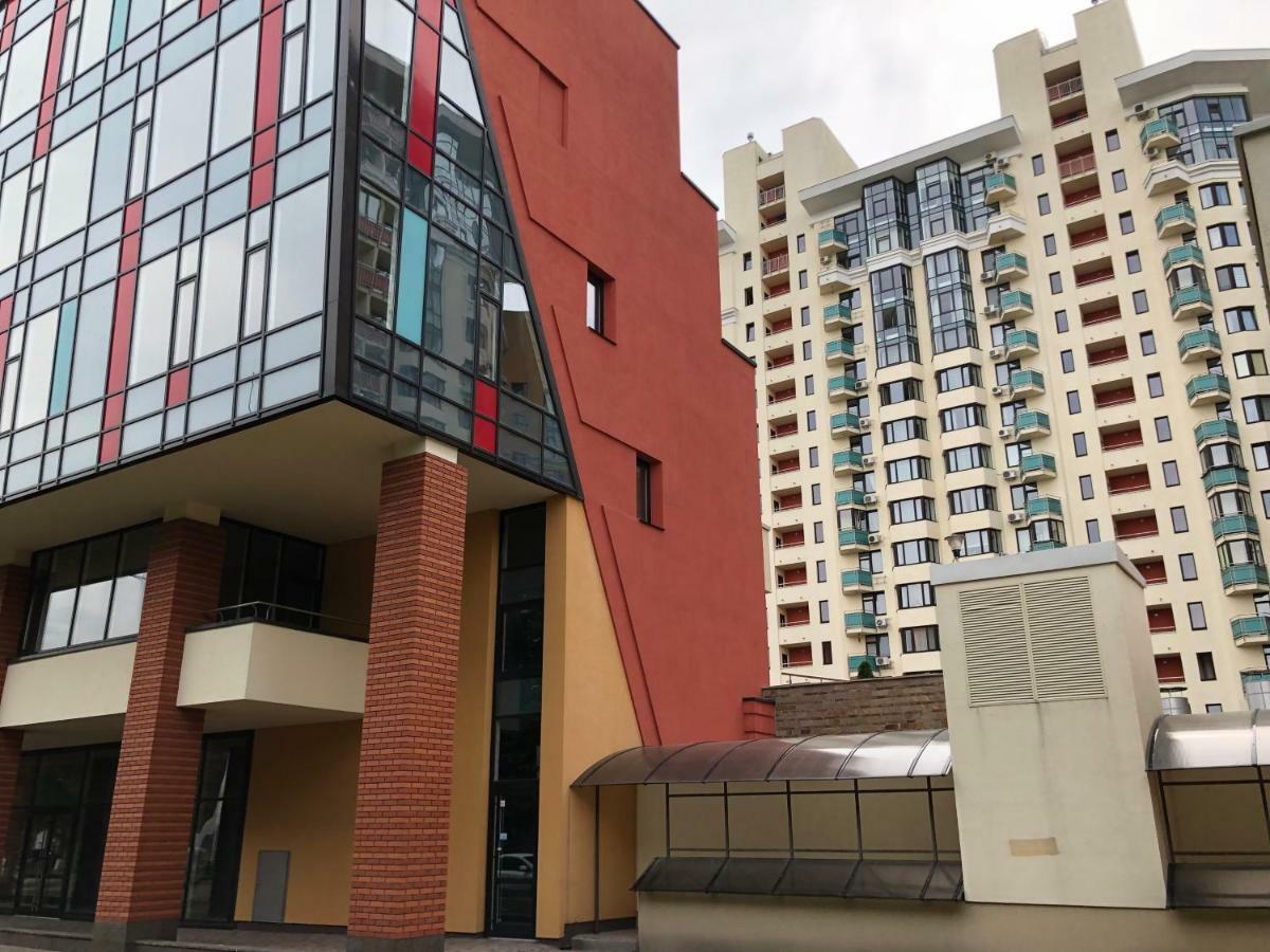 Солнечная Квартира На Ломоносова 71, Вднх Kiev Exteriör bild